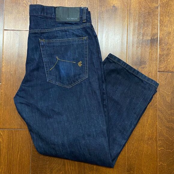 Rocawear Classic Fit Vintage Y2K Dark Denim Straight Leg Jeans Mens Size 38 x 30 - Picture 12 of 12